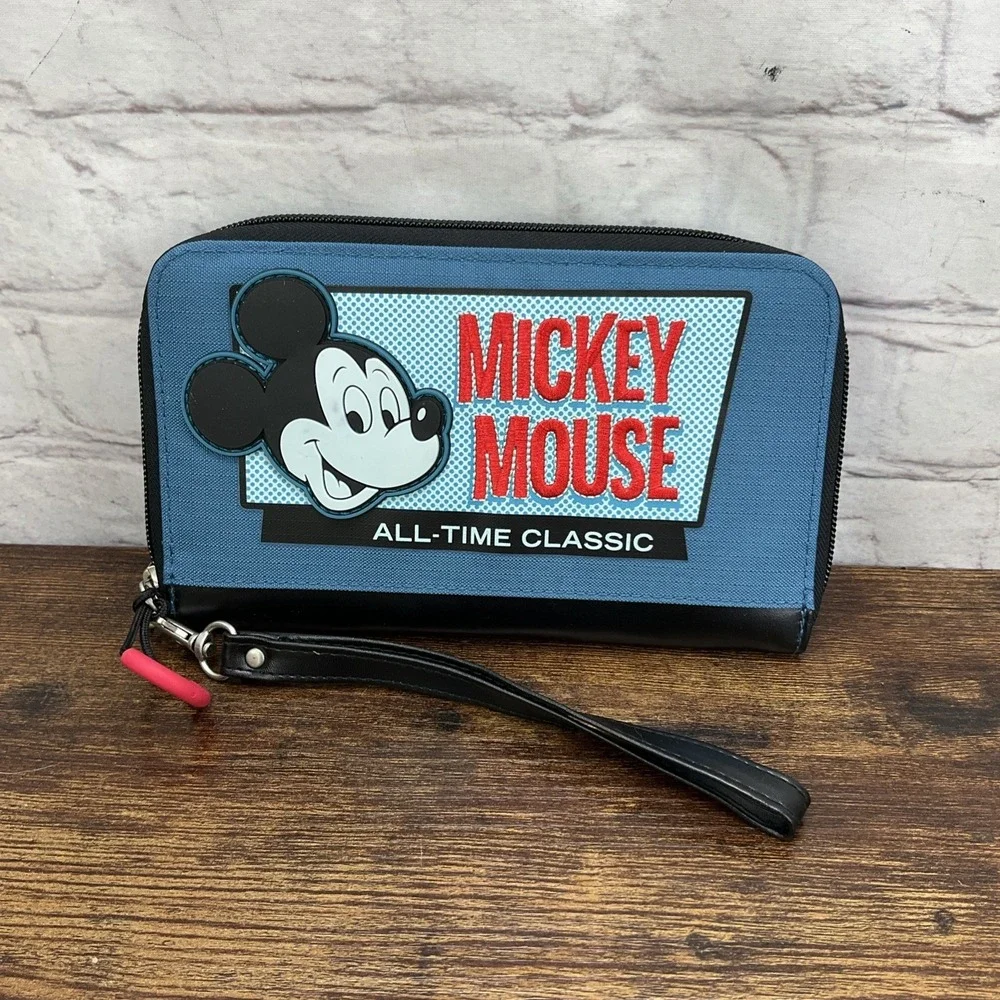 Disney Parks Mickey Mouse‎ Large All-Time Classic Wrist Wallet w/ID Window New